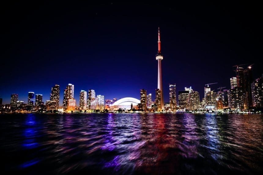 Top 25 Reasons to Visit Canada