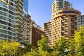 pinnacle hotel harbourfront