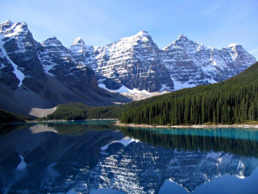 Is it better to stay at Banff or Lake Louise